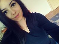 Михаела Узунова