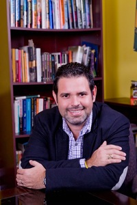 Héctor S.