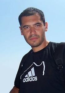 Милен Николов