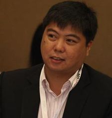 Ninoy Castro
