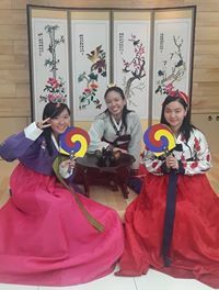 Yucoly Huang