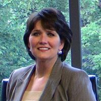 Carole Cross