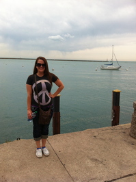 Ashley Reynolds (amreynolds) (294 books)