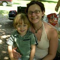 Stephanie R Williamson