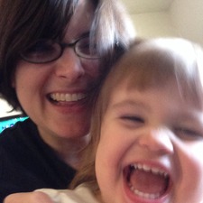 Juli (julireadsitall)