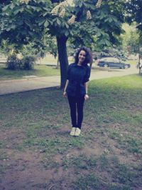 Нора Танева