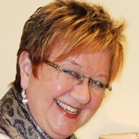 Marlyce A Stockinger