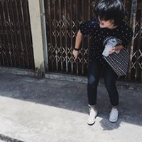 กร้อมแกร้ม แกร้ม