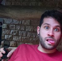 Vitor de Araujo Simões