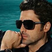 رجل بلا هوية