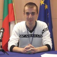 Николай Николов