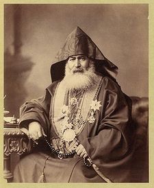 كريستين نشأت