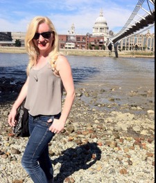 Amanda Johnstone-Batt