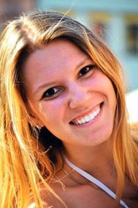 Эля Червонцева