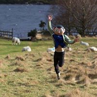 Дөлгөөн Болд