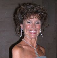 Gloria Groom