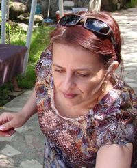 Simona Escu