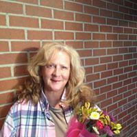 Debbie Earl
