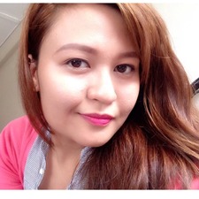 Mai is a Happy Bibliophile