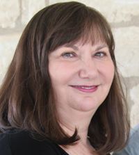 Laura Adams