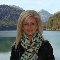 Петя Пелтешка