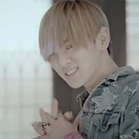 เด็กชายเมล อาบูดาบี