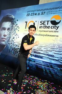 โอบ Limsuwankaseam