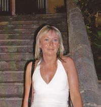 Liz Harries