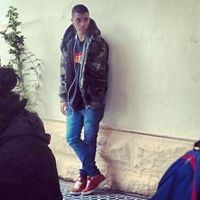 Yassine Leo