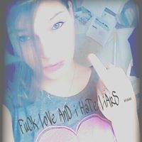 Danielle-stacks Brewster