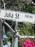 Julia H...