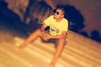 サンジェイ サンジェイ