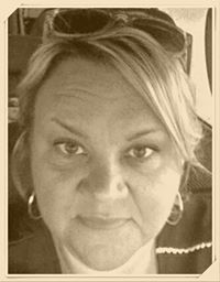 Paula Oliphant