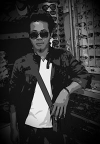 إلهام عزيزي