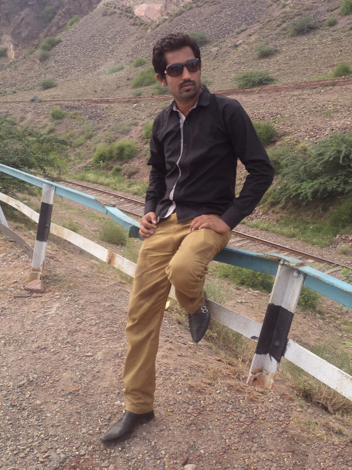 Goodreads profile picture for @farmanali
