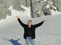 Linda Barnes