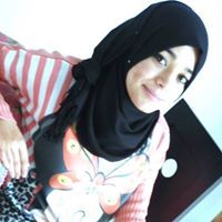 أحلام العموري