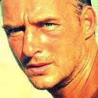 David  Dennis