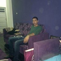 تاجر السعاده