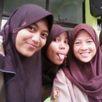 Dinda Emha