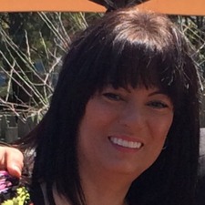 Lisa Ellia