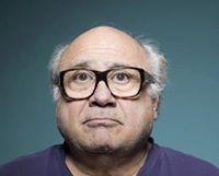 عصام الكهربائى