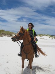Lesley Roos