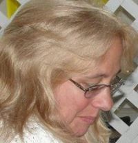 Cheri De Hart