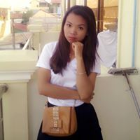 ល្ងង់ ស្រី