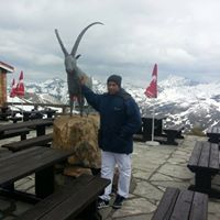 ماجد الاحمدي