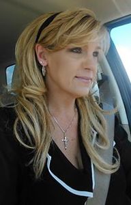 Annette Stenzel