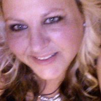 Elizabeth Chambers