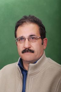 اسامة النحاس