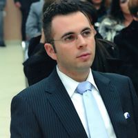 Σταύρος Τομαζίνος